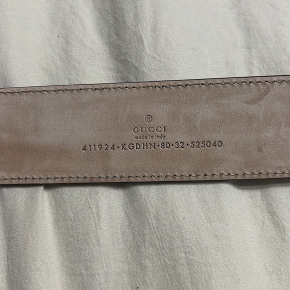 Gucci GG Supreme Belt With G Buckle - Picture 2 of 8